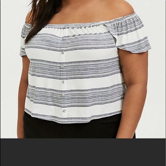 Torrid NWT Sz 4X Super Soft Off The Shoulder - Picture 3 of 10